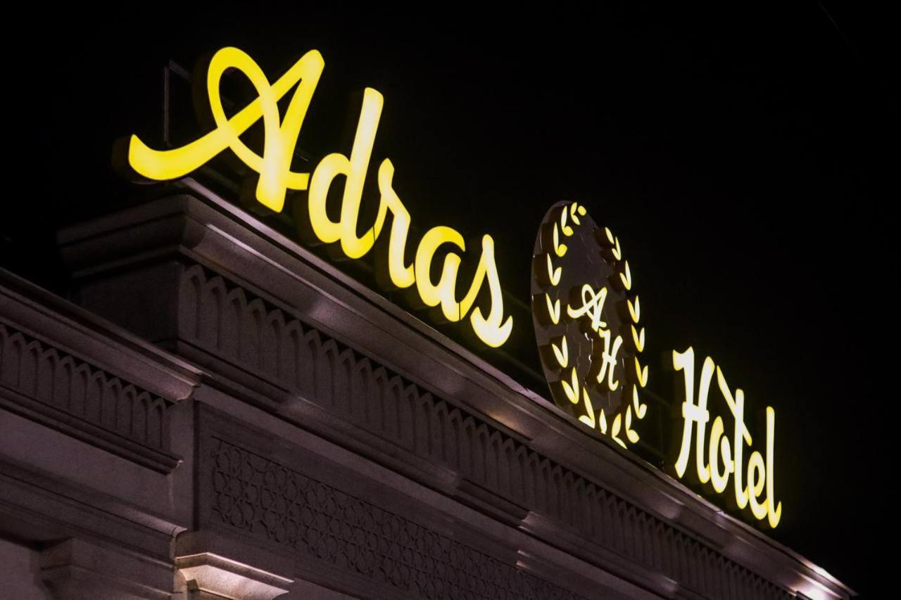 Adras Hotel Tashkent Exterior foto